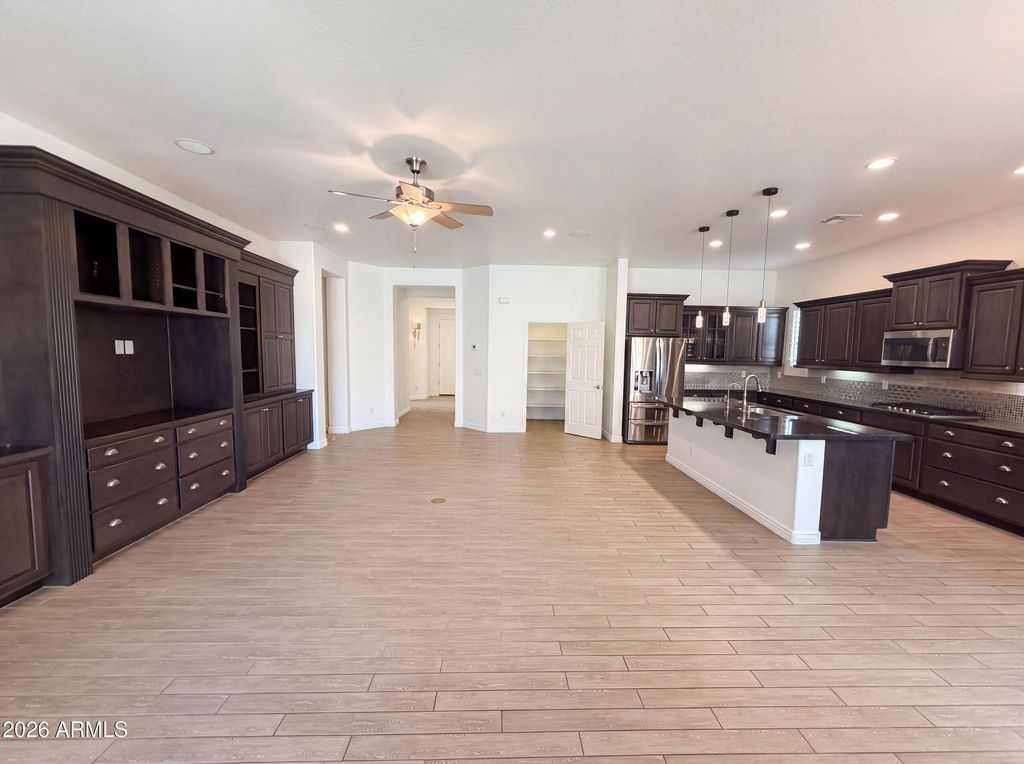 7420 W CRABAPPLE Drive, Peoria, AZ 85383 — photo 3