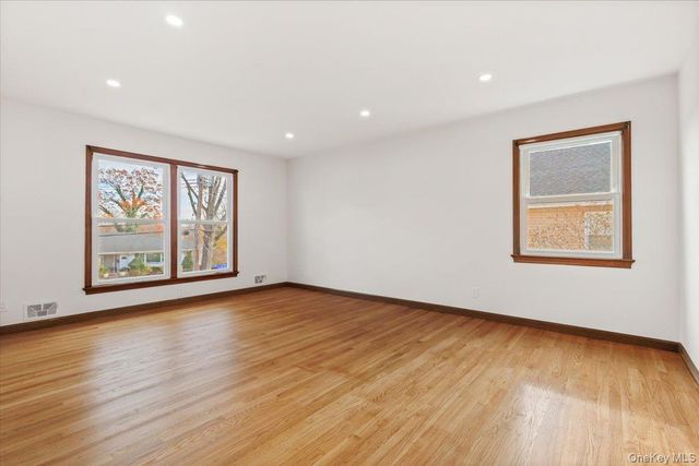 117 Brendon Hill Road, Scarsdale, NY 10583