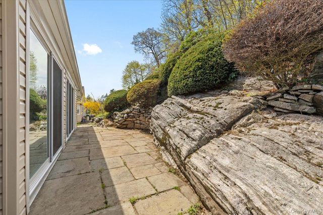 117 Brendon Hill Road, Scarsdale, NY 10583