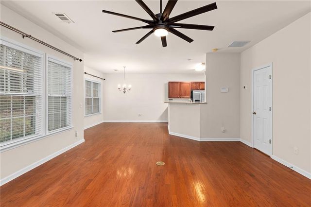 3287 Welmingham SW Drive, Atlanta, GA 30331