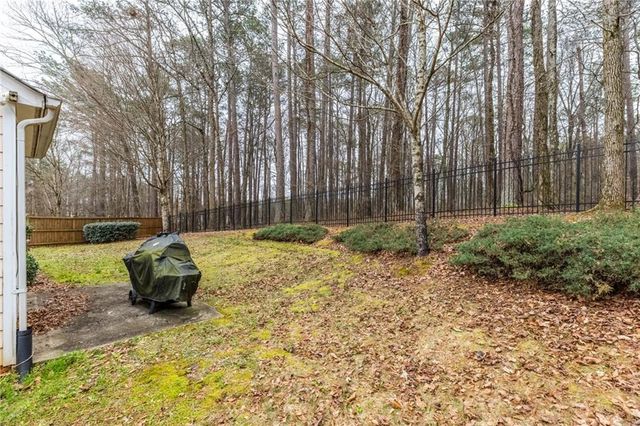 3287 Welmingham SW Drive, Atlanta, GA 30331