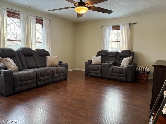 3915 Orchardview Drive SE, East Canton, OH 44730