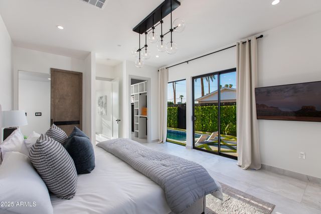 8402 E HEATHERBRAE Drive, Scottsdale, AZ 85251