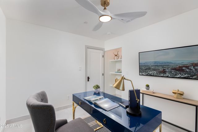 8402 E HEATHERBRAE Drive, Scottsdale, AZ 85251