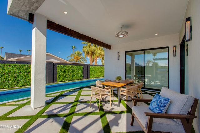 8402 E HEATHERBRAE Drive, Scottsdale, AZ 85251