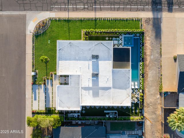 8402 E HEATHERBRAE Drive, Scottsdale, AZ 85251