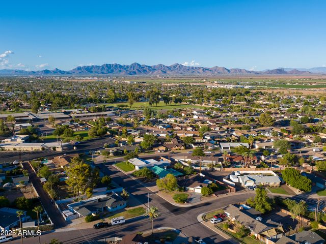 8402 E HEATHERBRAE Drive, Scottsdale, AZ 85251