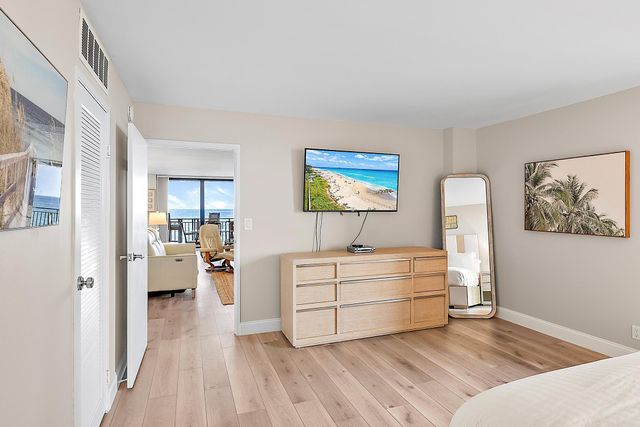 5460 N Ocean Drive 3B, Riviera Beach, FL 33404