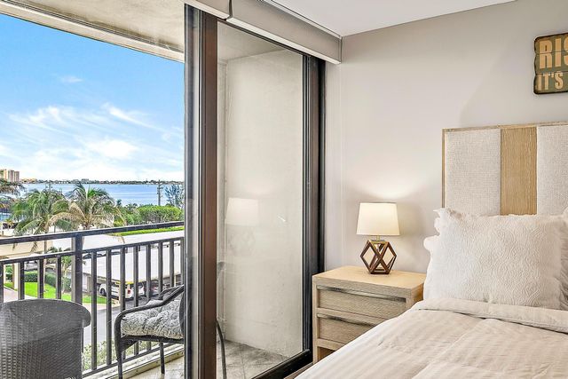 5460 N Ocean Drive 3B, Riviera Beach, FL 33404