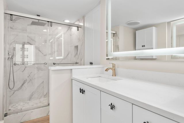 5460 N Ocean Drive 3B, Riviera Beach, FL 33404