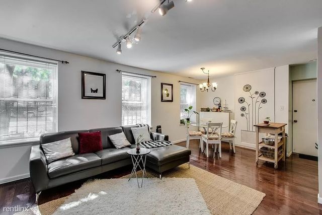 1011 N La Salle Drive 1W, Chicago, IL 60610