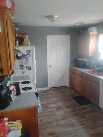 2396 County Road 2050, Hull, TX 77564