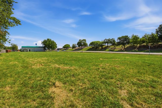510 I-45, Ferris, TX 75125