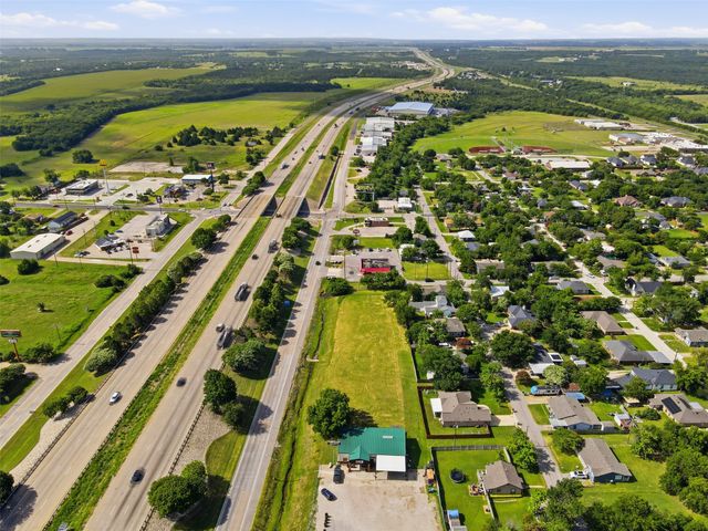 510 I-45, Ferris, TX 75125
