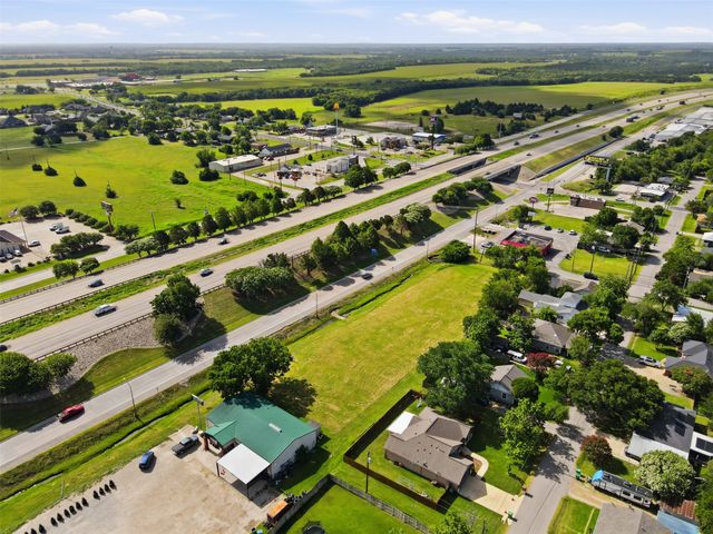 510 I-45, Ferris, TX 75125