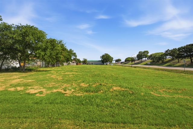 510 I-45, Ferris, TX 75125