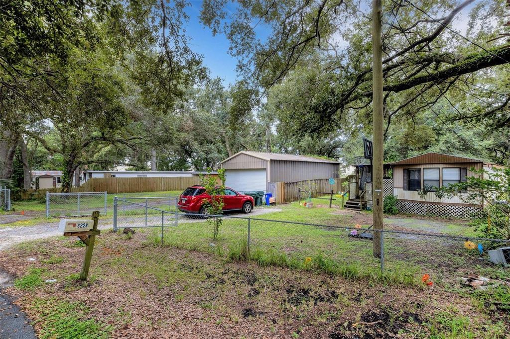 3228 and 3222 CULLMAN DRIVE, Lakeland, FL 33805
