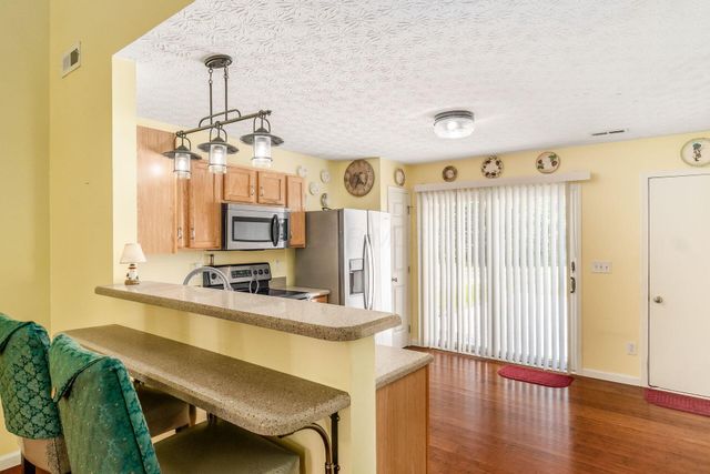 7782 Freesia Street, 229, Blacklick, OH 43004