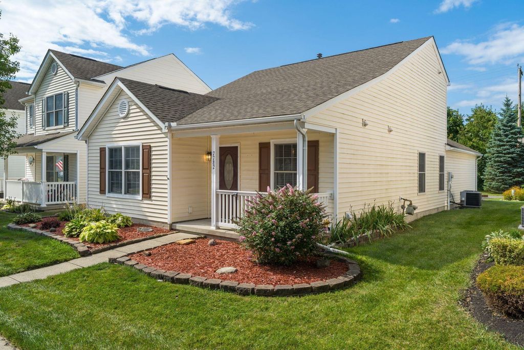 7782 Freesia Street, 229, Blacklick, OH 43004