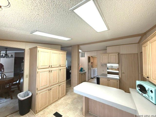 167 RANCH COUNTRY DR, La Vernia, TX 78121