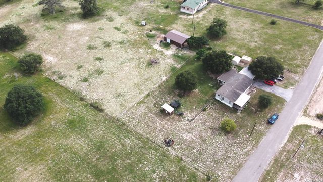 167 RANCH COUNTRY DR, La Vernia, TX 78121