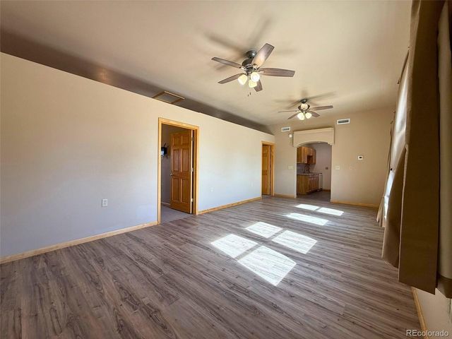 171 Oak St, Burlington, CO 80807