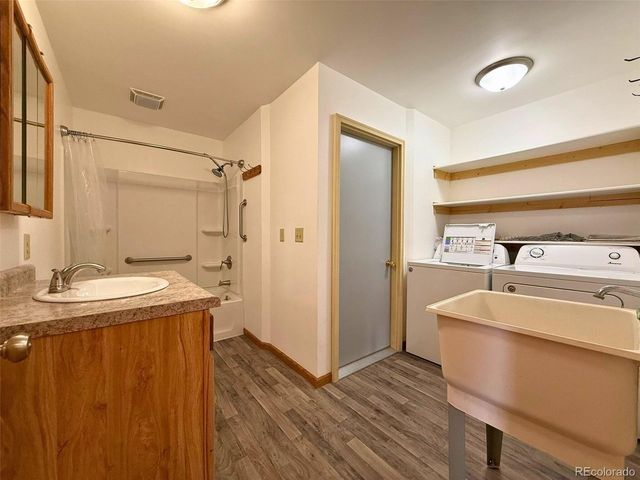 171 Oak St, Burlington, CO 80807