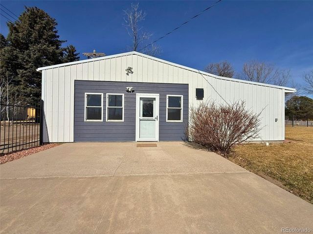 171 Oak St, Burlington, CO 80807