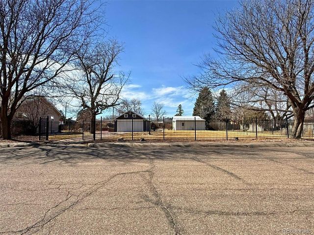 171 Oak St, Burlington, CO 80807