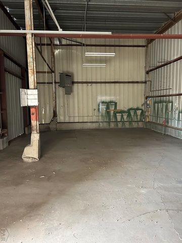 2610 W 11th St, Pueblo, CO 81003