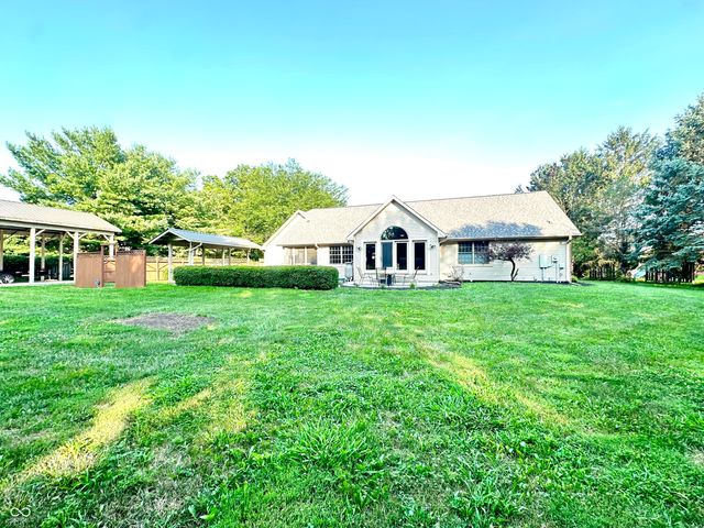 917 S State Road 47, Crawfordsville, IN 47933