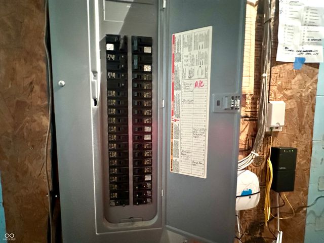 917 S State Road 47, Crawfordsville, IN 47933