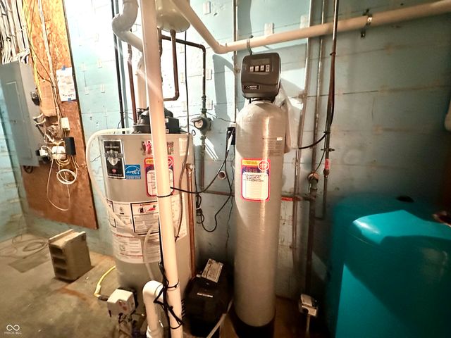 917 S State Road 47, Crawfordsville, IN 47933