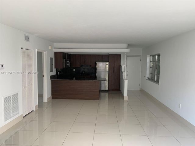 315 MAJORCA AV 1, Coral Gables, FL 33134