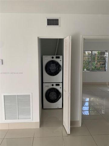 315 MAJORCA AV 1, Coral Gables, FL 33134