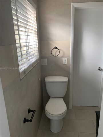 315 MAJORCA AV 1, Coral Gables, FL 33134