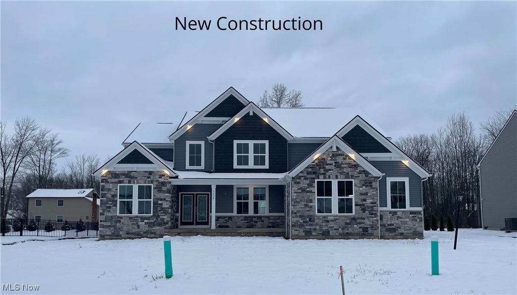 3254 WOODSTONE LANE, Avon, OH 44011