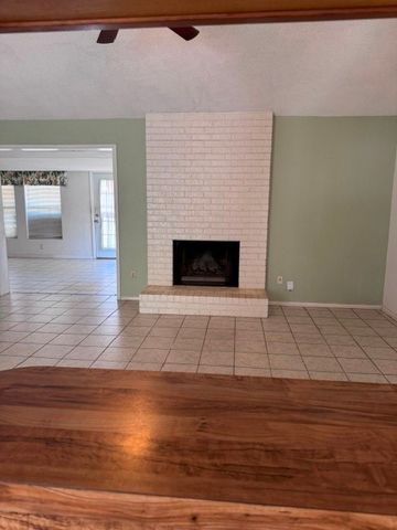 2703 Capistrano Court S, Arlington, TX 76015