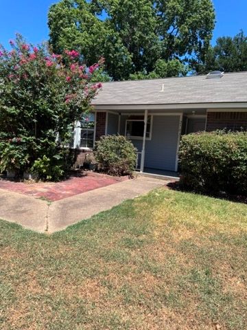 2703 Capistrano Court S, Arlington, TX 76015