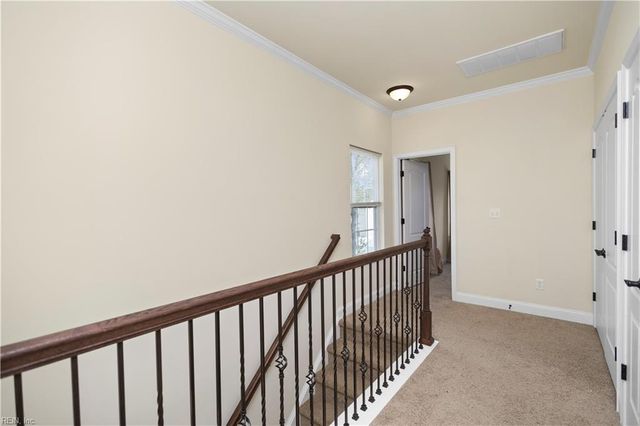 221 Seren DR, Chesapeake, VA 23325