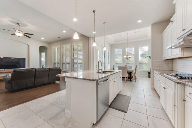 1505 13th Street, Argyle, TX 76226