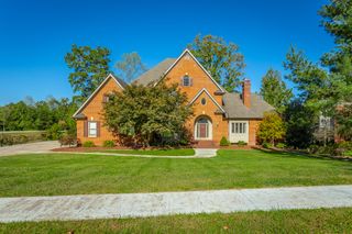 25 Ridgerock Drive, Signal Mountain, TN 37377