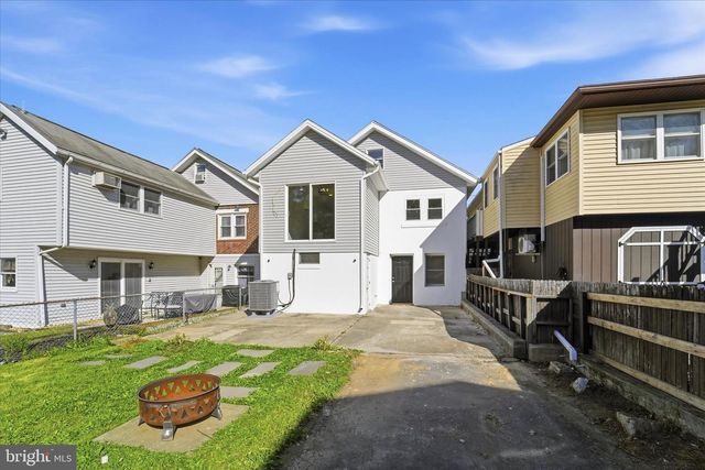 119 SCHAEFFER ST, Boyertown, PA 19512