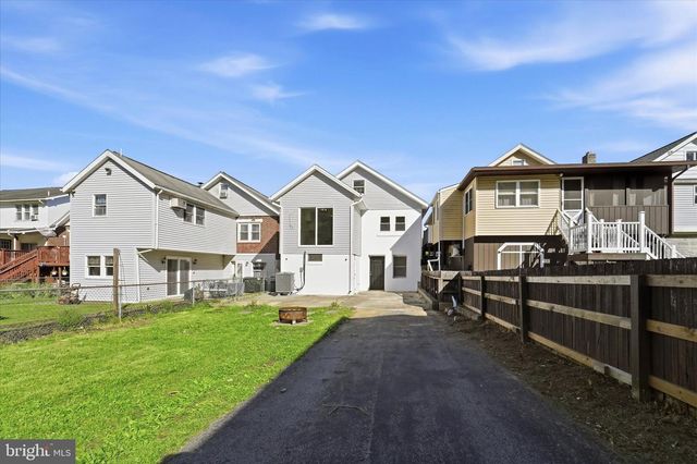 119 SCHAEFFER ST, Boyertown, PA 19512