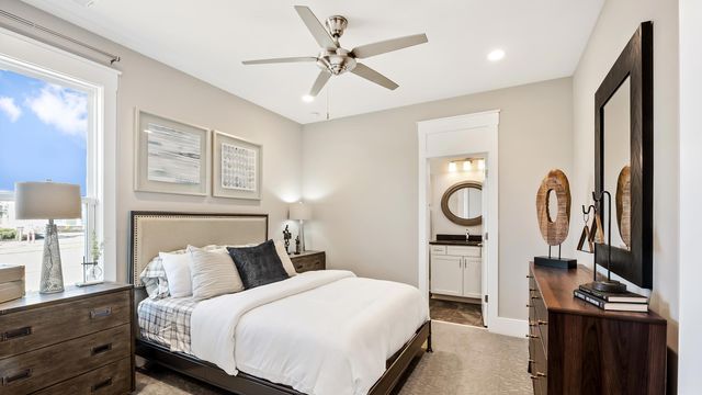 489 Hundred Oaks Parkway, Summerville, SC 29483