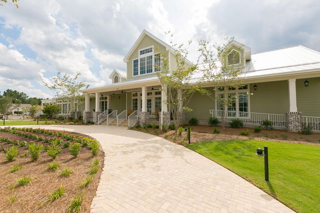 489 Hundred Oaks Parkway, Summerville, SC 29483