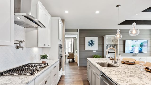 489 Hundred Oaks Parkway, Summerville, SC 29483
