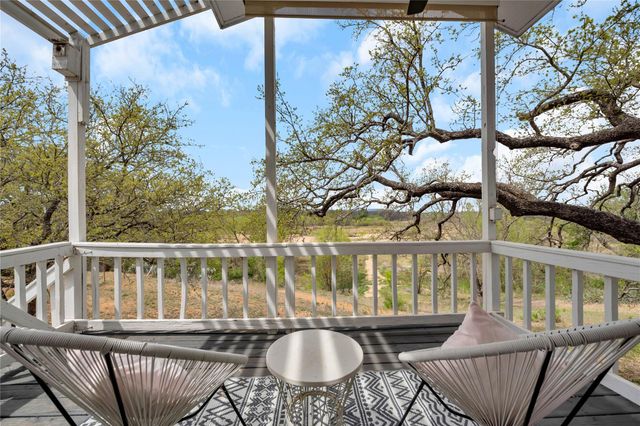 5898 RIVER OAKS DR, Kingsland, TX 78639