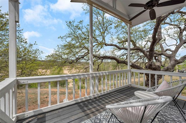 5898 RIVER OAKS DR, Kingsland, TX 78639