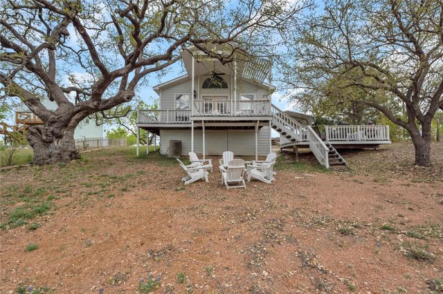 5898 RIVER OAKS DR, Kingsland, TX 78639